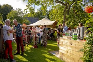 stretchtent huren Drenthe